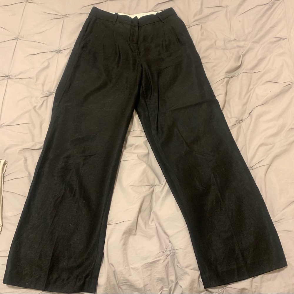 Aritzia Effortless Linen Pants in Black